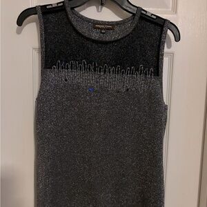 Adrienne Vittadini Black sleeveless sweater